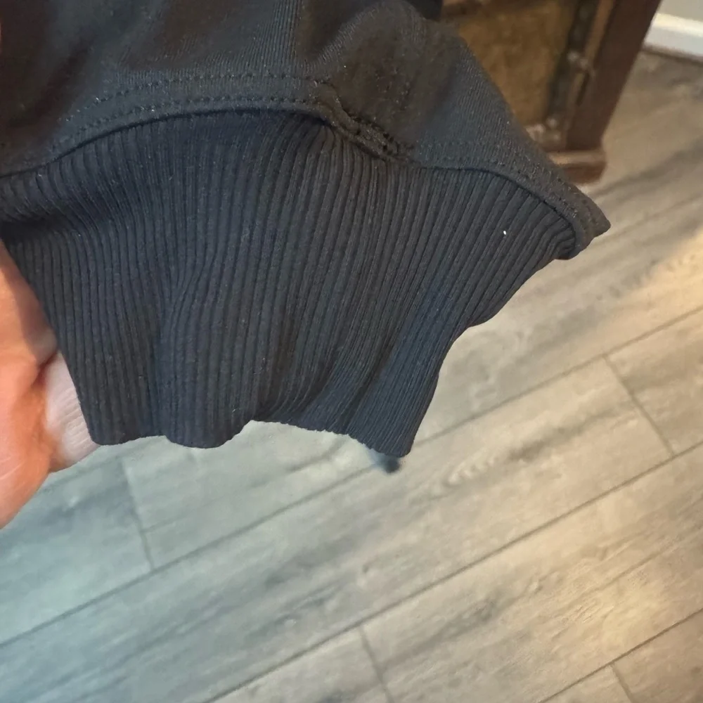 lululemon athletica lightweight black